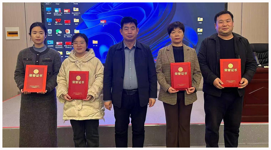 我校举办班主任能力比赛决赛 我校举办班主任能力比赛决赛