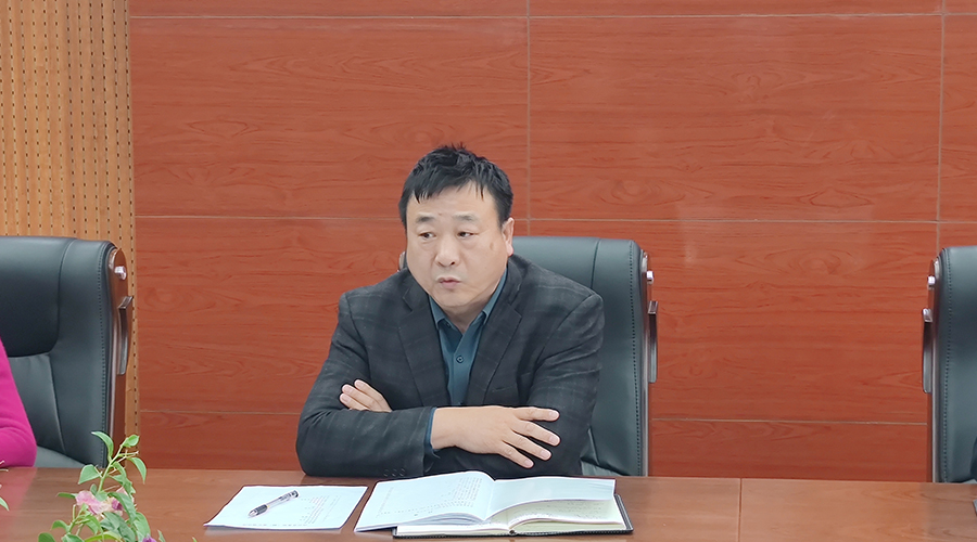 我校召开十一月份学校工作例会 我校召开十一月份学校工作例会