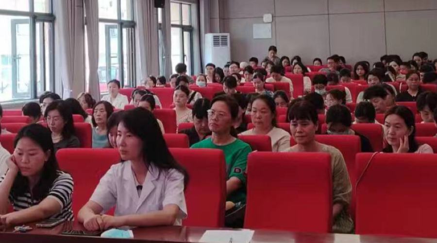 我校召开新学期教学工作会议 我校召开新学期教学工作会议