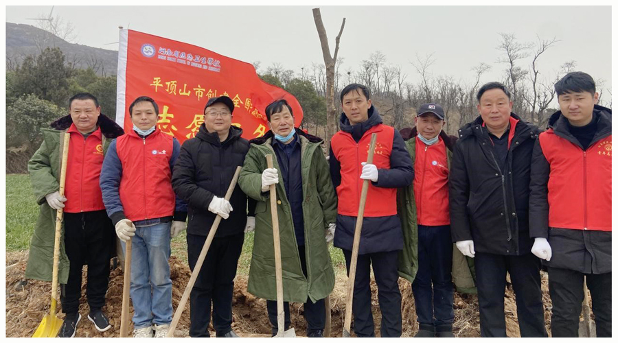 我校参加新年义务植树活动 我校参加新年义务植树活动