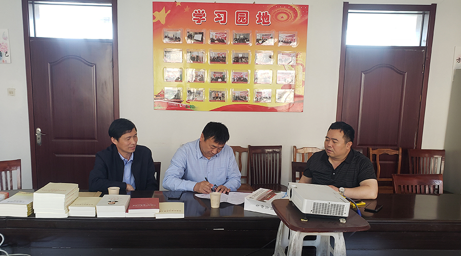 我校与商丘两所卫校进行招生合作交流 我校与商丘两所卫校进行招生合作交流