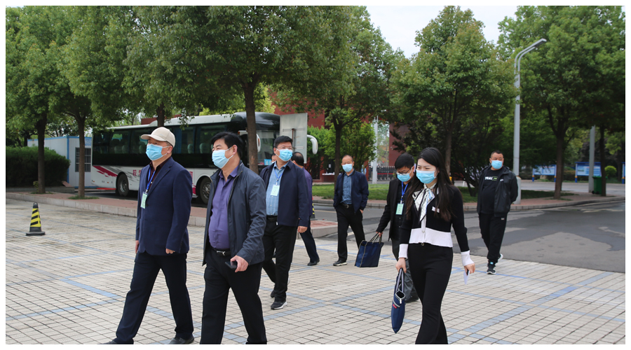 平顶山市教育体育系统新冠肺炎疫情防控工作专班 督导检查组莅临我校督导检查 平顶山市教育体育系统新冠肺炎疫情防控工作专班 督导检查组莅临我校督导检查