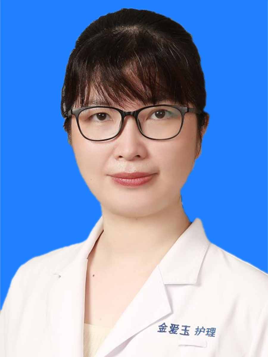 我校组织开展优秀毕业生评选活动(一) 我校组织开展优秀毕业生评选活动(一)