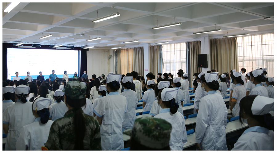 我校举行2022年秋季开学典礼暨2021-2022学年表彰大会 我校举行2022年秋季开学典礼暨2021-2022学年表彰大会
