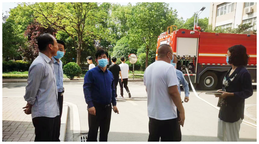 我校开展校园安全大检查活动 我校开展校园安全大检查活动