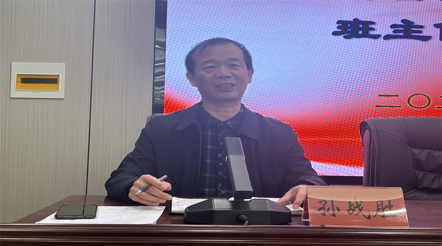 我校举行班主任师带徒签约仪式 我校举行班主任师带徒签约仪式