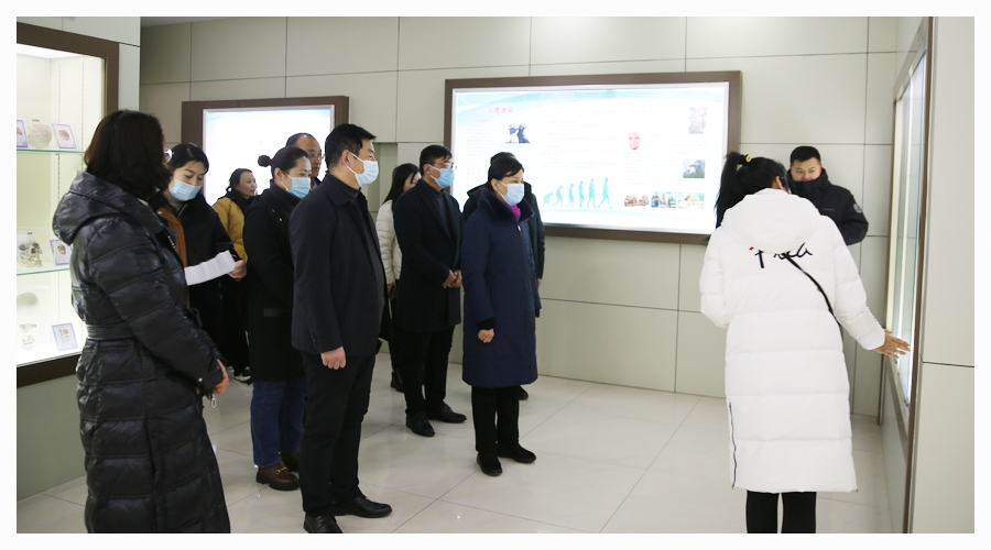 平顶山市卫东区政协副主席陈汶一行到我校调研 平顶山市卫东区政协副主席陈汶一行到我校调研