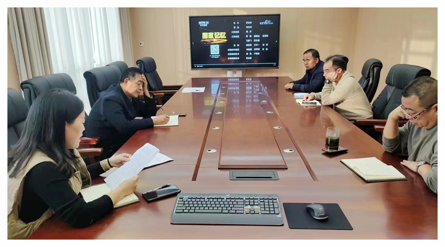 我校各党支部召开“深入学习习近平总书记视察安阳重要讲话精神 大力弘扬红旗渠精神”专题组织生活会 我校各党支部召开“深入学习习近平总书记视察安阳重要讲话精神 大力弘扬红旗渠精神”专题组织生活会