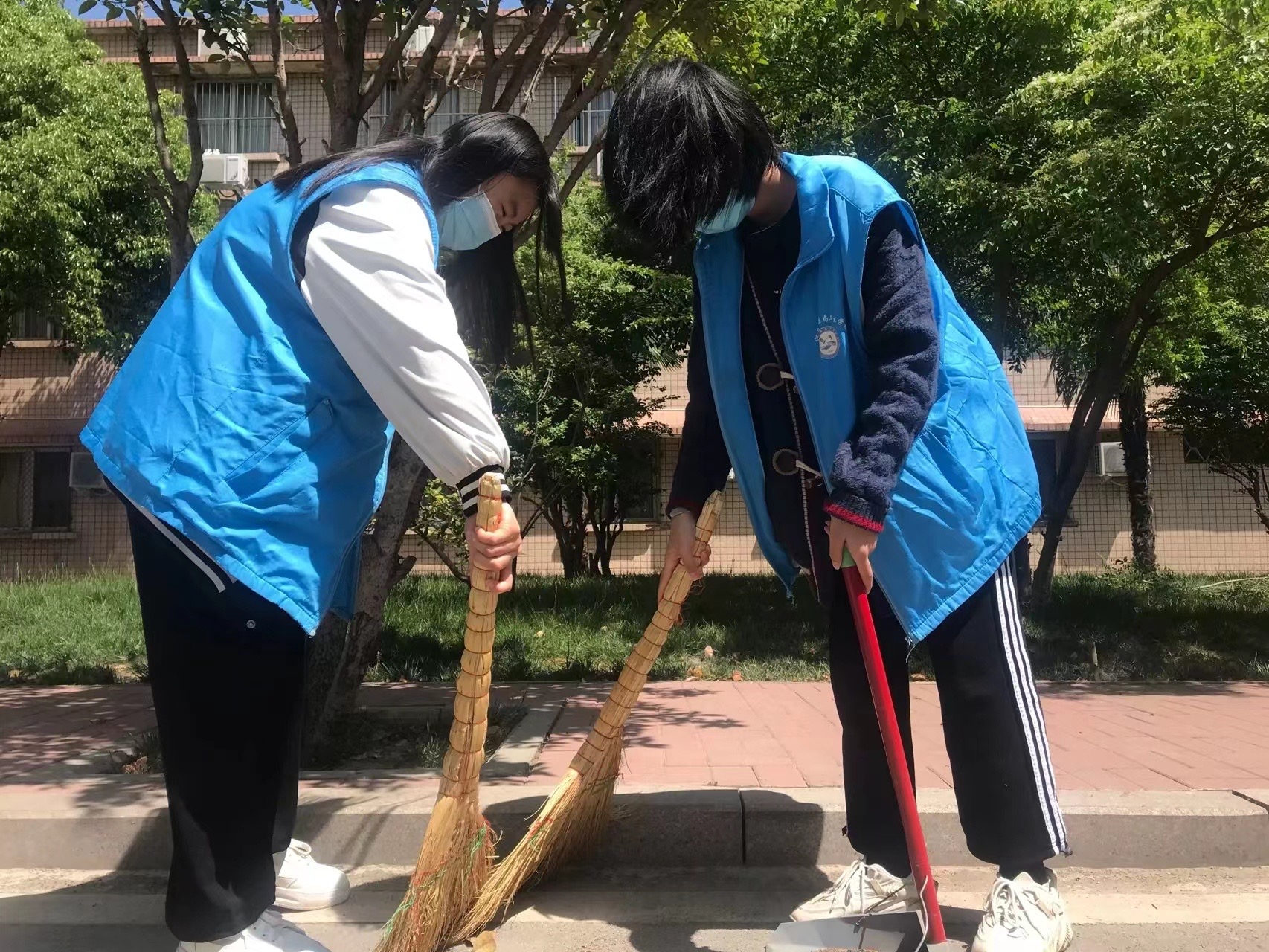 我校开展劳动教育周系列实践活动 我校开展劳动教育周系列实践活动